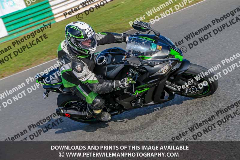 PJM Wedding Photography;enduro digital images;event digital images;eventdigitalimages;mallory park;mallory park photographs;mallory park trackday;mallory park trackday photographs;no limits trackdays;peter wileman photography;racing digital images;trackday digital images;trackday photos